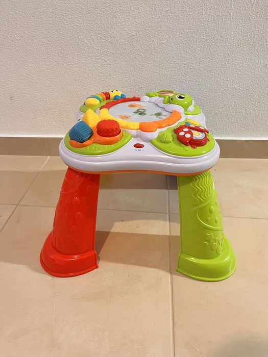 Mesa atividades chicco