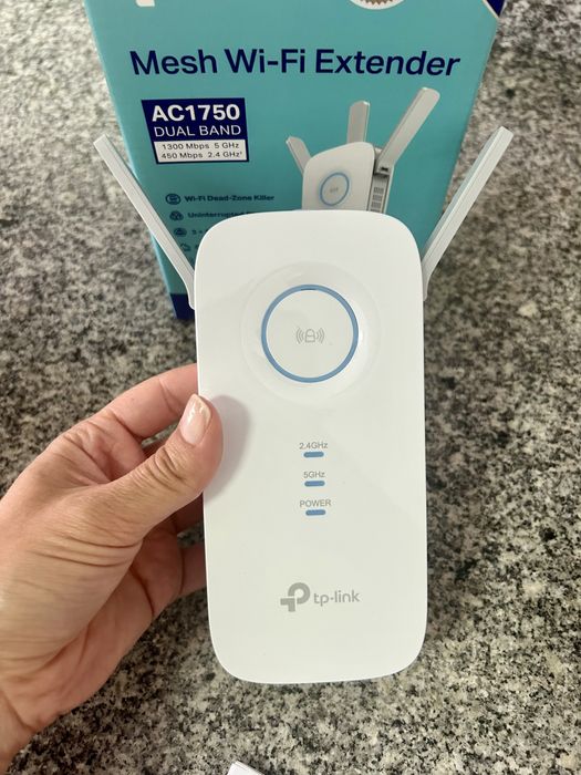 TP-Link RE450 Wi-Fi Range Extender AC1750