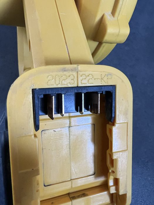 Акум. Повітродуйка  Dewalt DCV 100 + АКБ 4.0 Ah