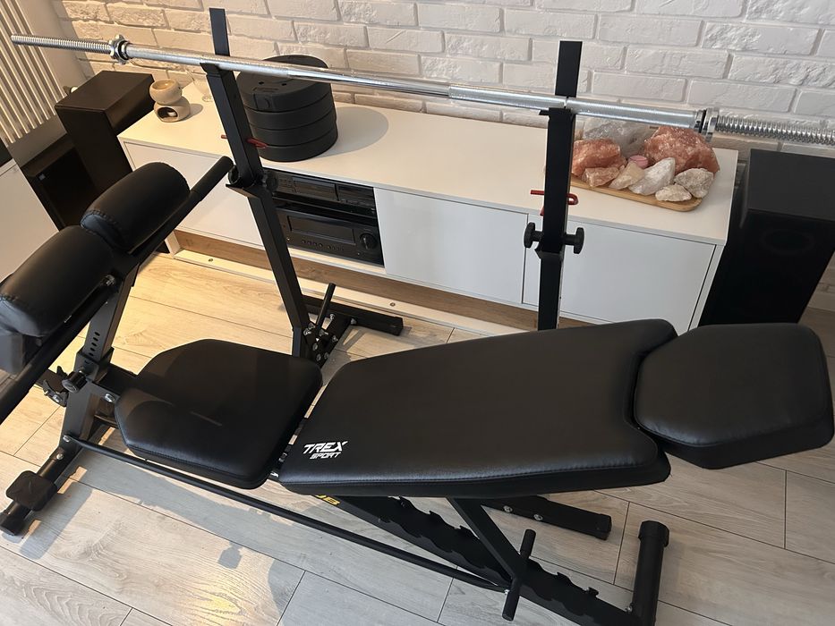 Zestaw do cwiczeń ławeczka gryf stojaki talerze.