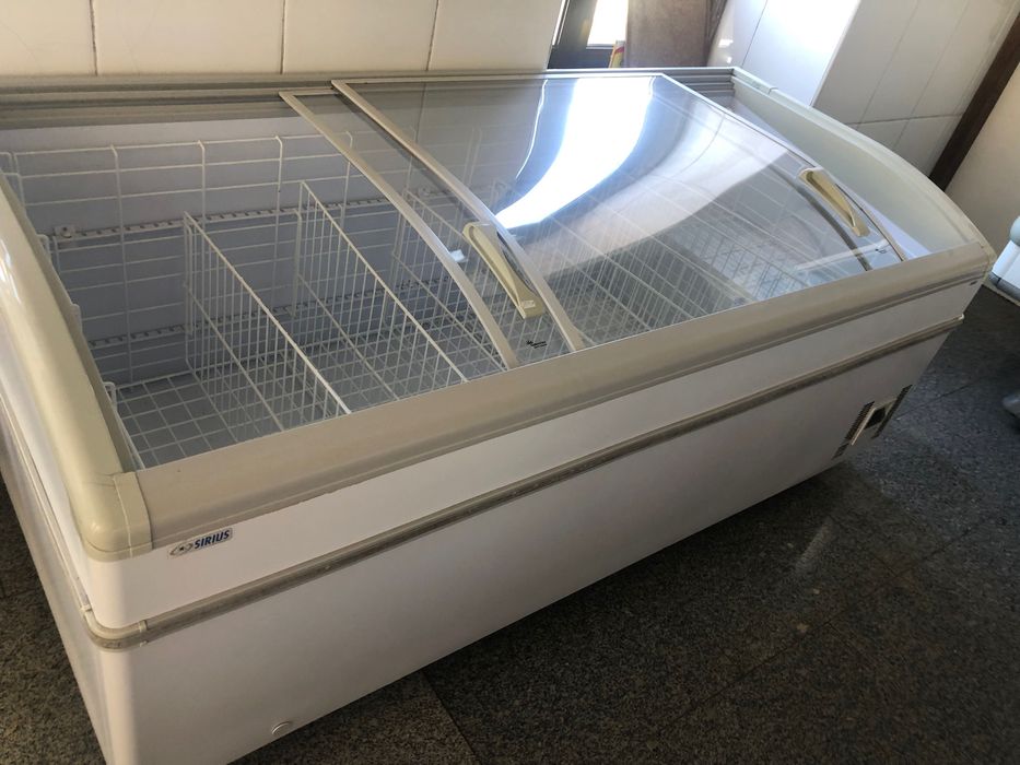 Vende-se recheio de Talho