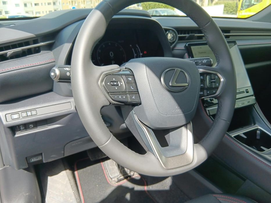 Lexus LBX Híbrido