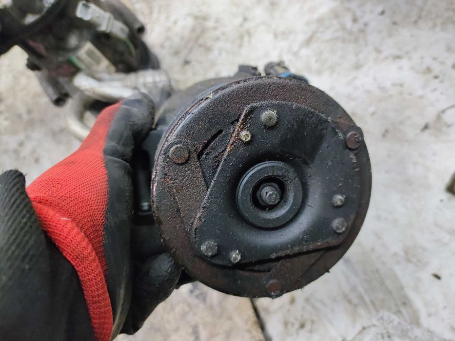 Opel Vectra B Frontera Kompresor Sprężarka Klimatyzacji