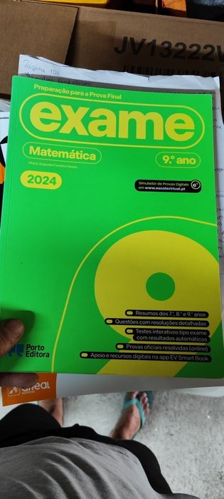 3 livros de preparação para exame do 9.ano bem estimados.