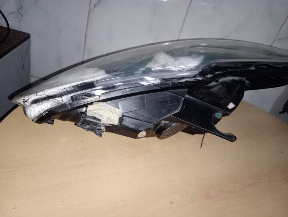 Ótica Direita Xenon  Citroën DS5