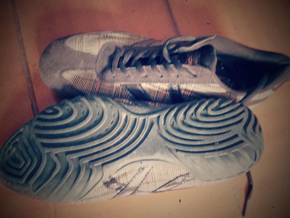 Tênis e sandálias tamanho 39