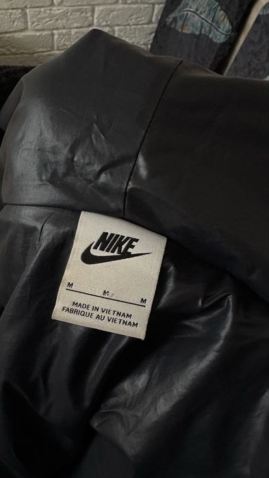 Шуба оригінальна Nike