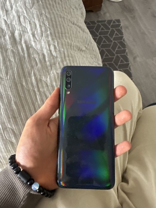 Samsung A70  black