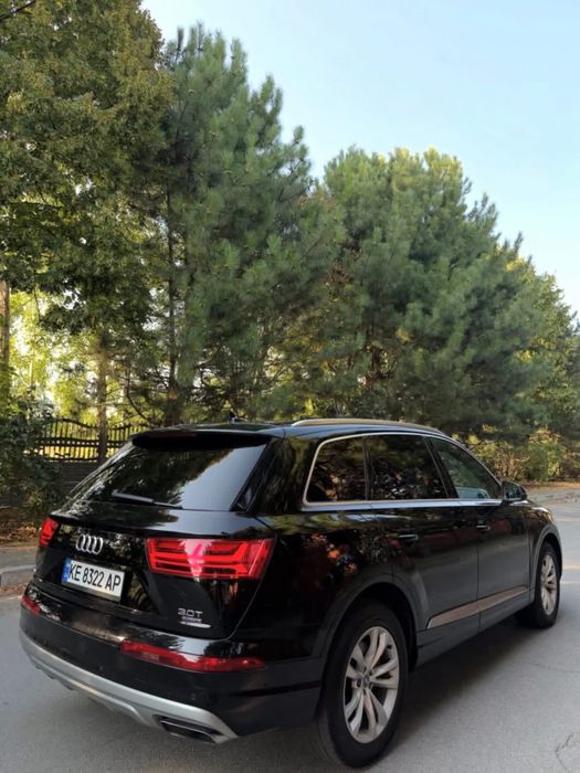 Audi Q7 quattro