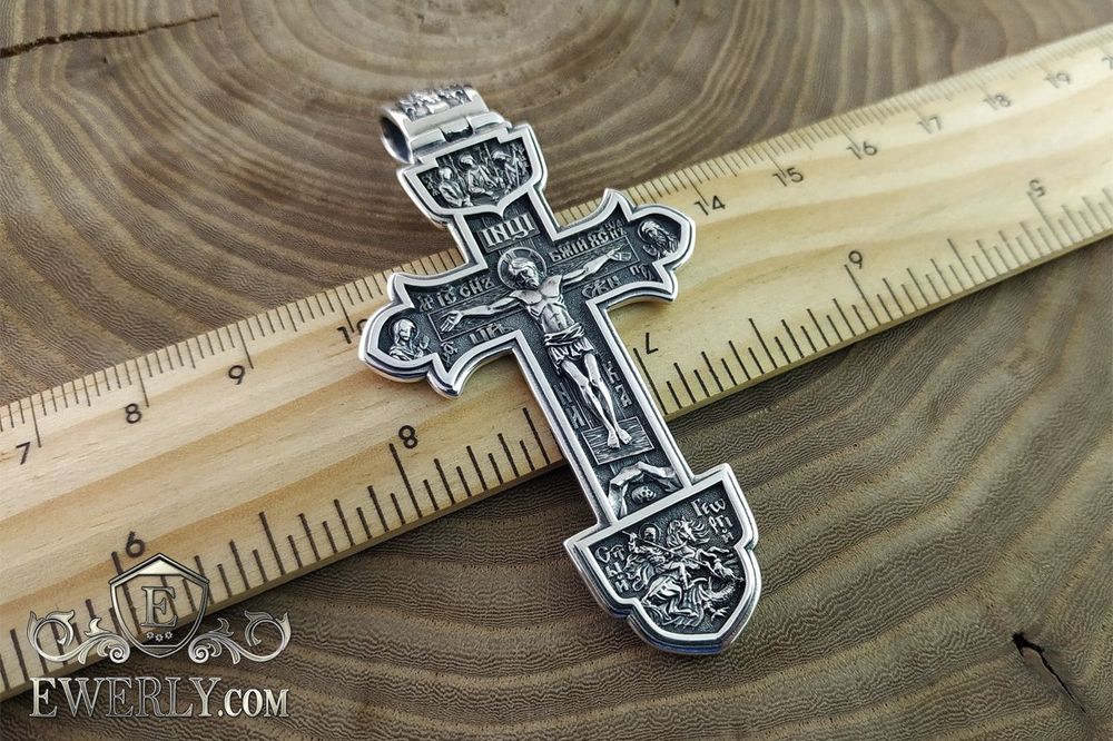 Серебряный крестик Александра Усика. Срібний хрестик чоловічий