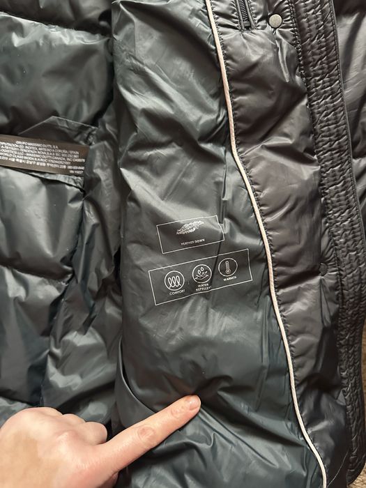 Жіночий пуховик Massimo Dutti