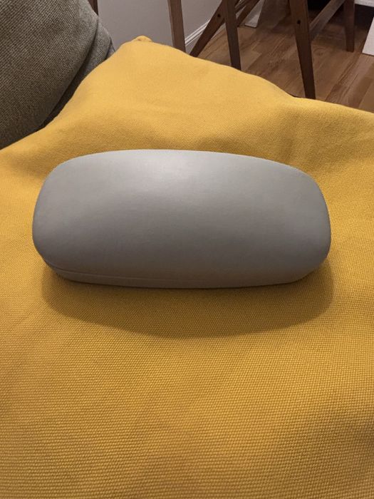 Etui na okulary Zara