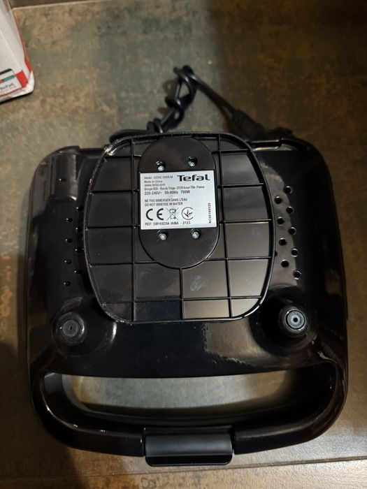гриль Tefal 700w