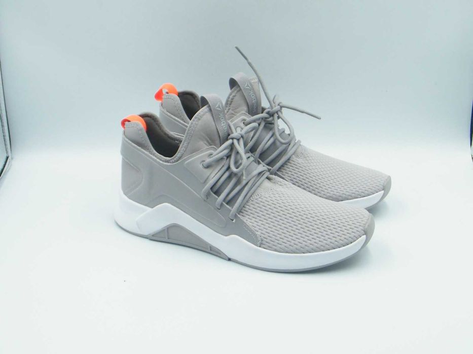 Reebok Guresu 2 zadbane