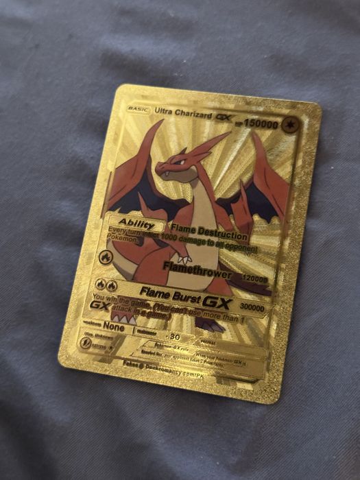 Kartka Pokemon  Ultra Charizard  CX