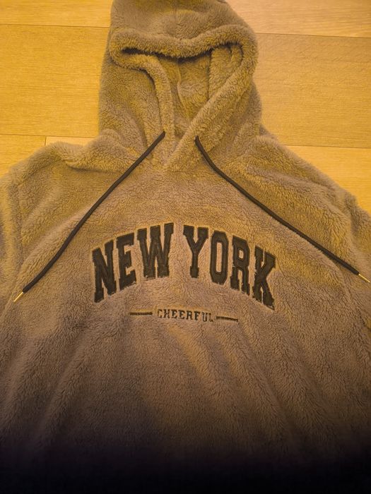 Ciepła męska bluza z kapturem