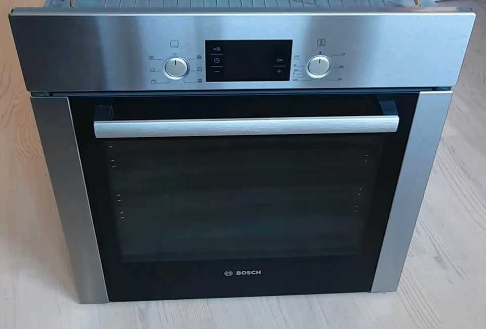 Вбудована духова шафа BOSCH HBA23B250 з Німеччини. Доставка!