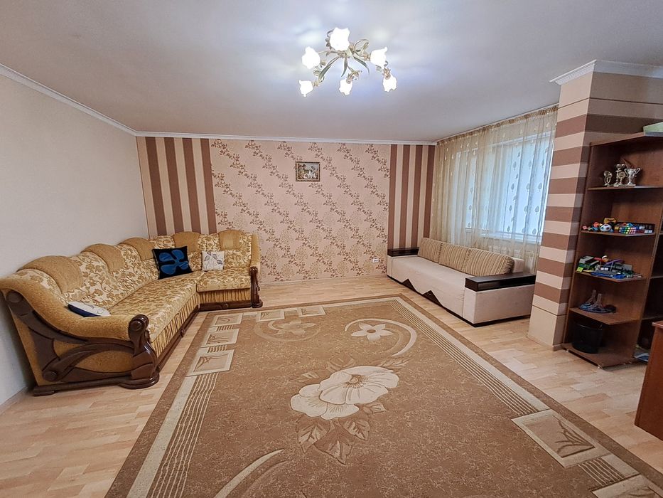 Продаж 5 км квартири по вул.Чернівецька, Оболоня.Тернопіль