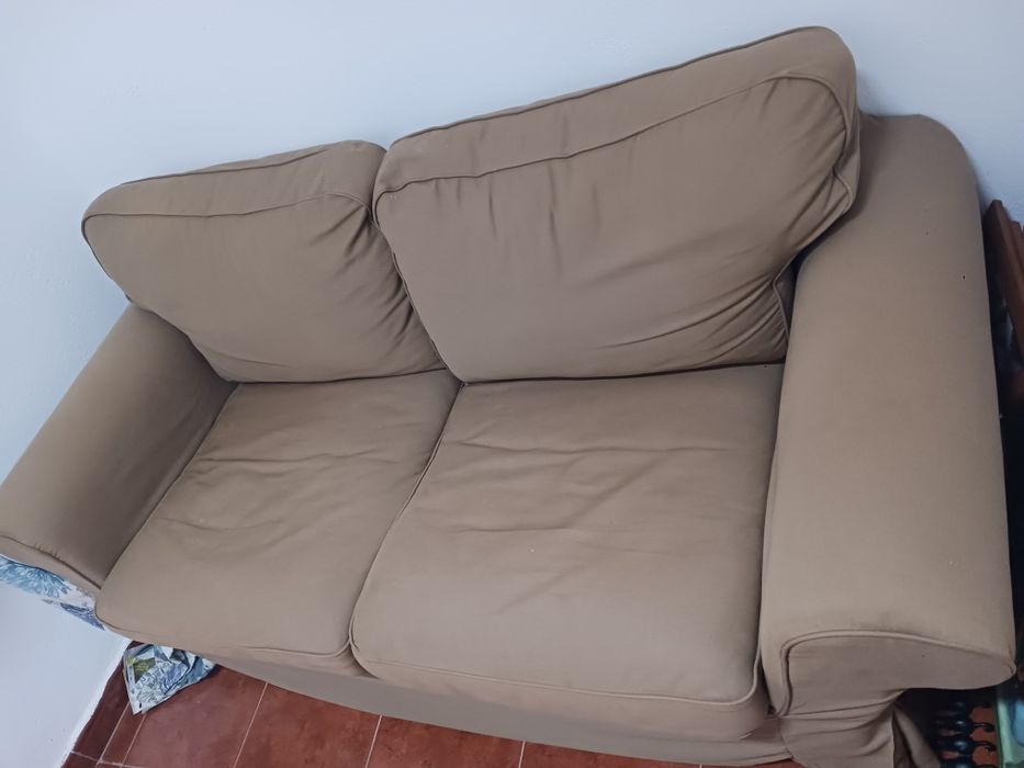 sofá EKTORP 2 lugares