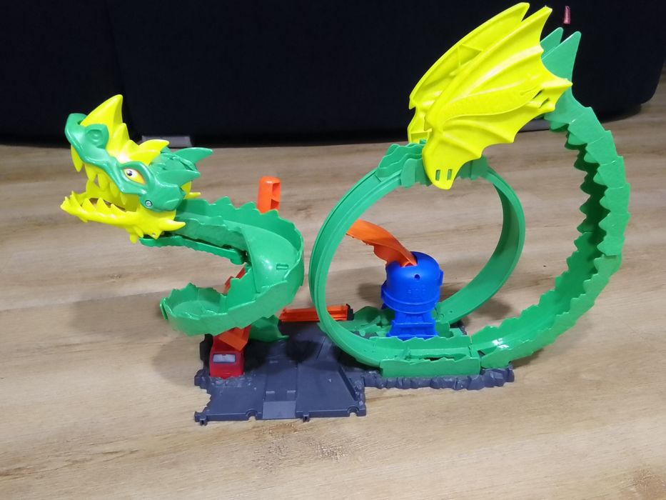 Pista Hotwheels Dragão