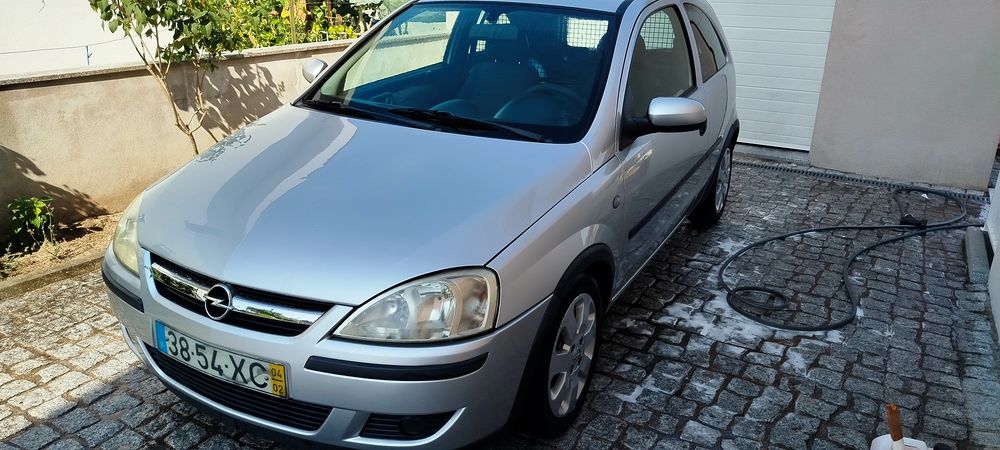 Opel corsa C 1.3 CDTI sport com AC