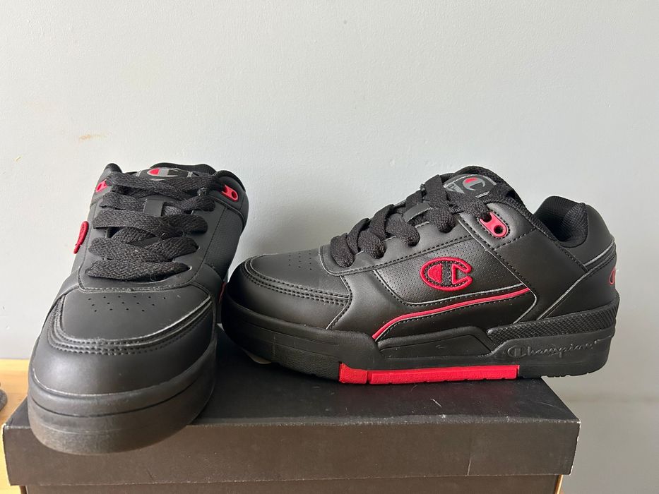Buty Champion czarno-czerwone – nowe sportowe sneakersy