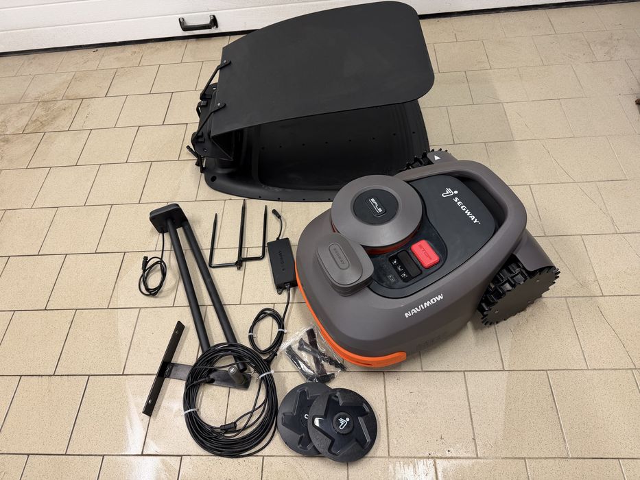 Segway Navimow H 800E RTK z kamerą VisionFence