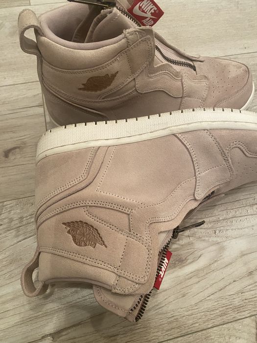 Nike  кросівки жіночі