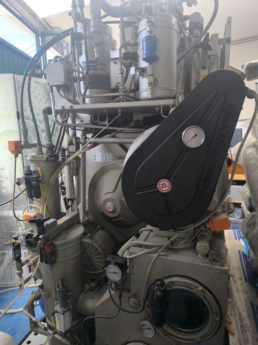 Máquina limpeza a seco