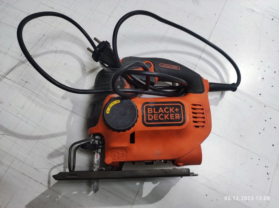 Електролобзик black&decker ks901pe