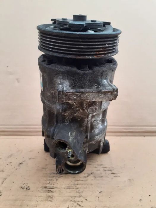 Sprężarka klimatyzacji Kompresor Volkswagen Audi Sanden 5N0 820 803