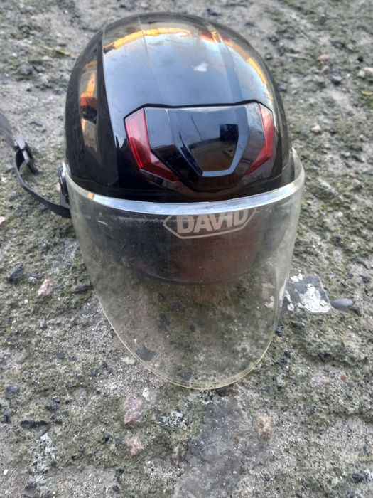 Продам шолом для скутера