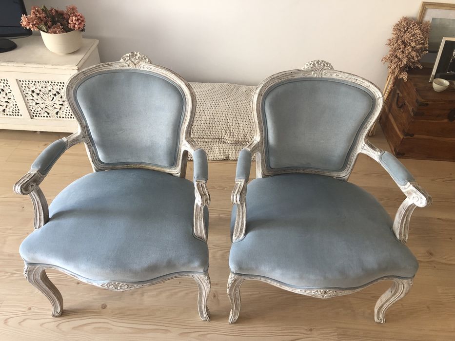 Bergeres/cadeirões de braços de veludo azul