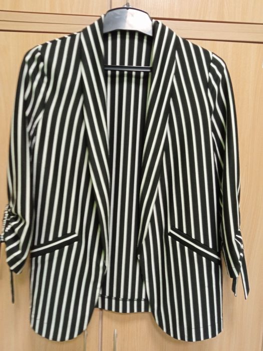 Żakiet w paski, rozm. M, firmy Orsey