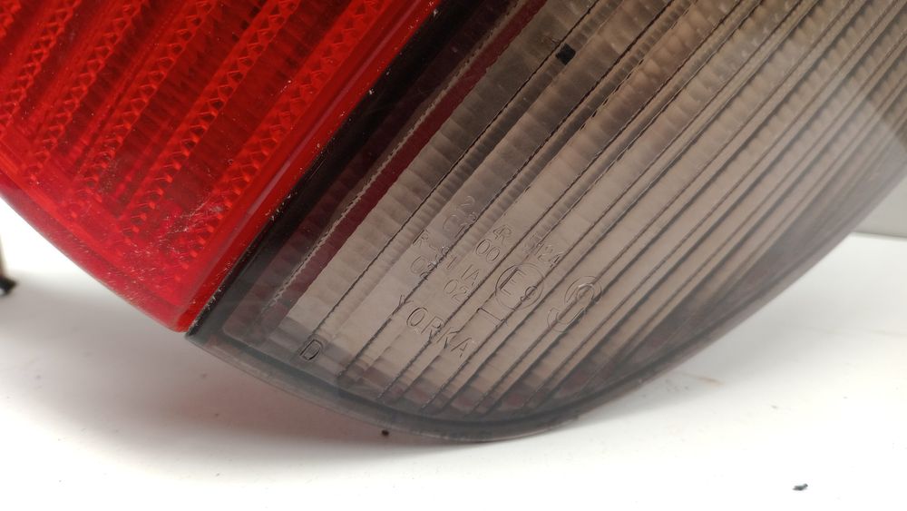 Farolim direito PEUGEOT 306 Break (7E, N3, N5)