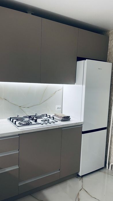 Здам 2к р-н Медуніверситет.Перша здача.