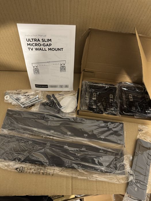 Uchwyt Tv ultra slim uniwersalny od 43 cali do 80cali