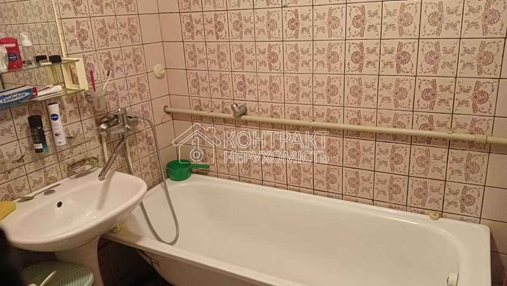 Продається 4х к квартира з Гаражем