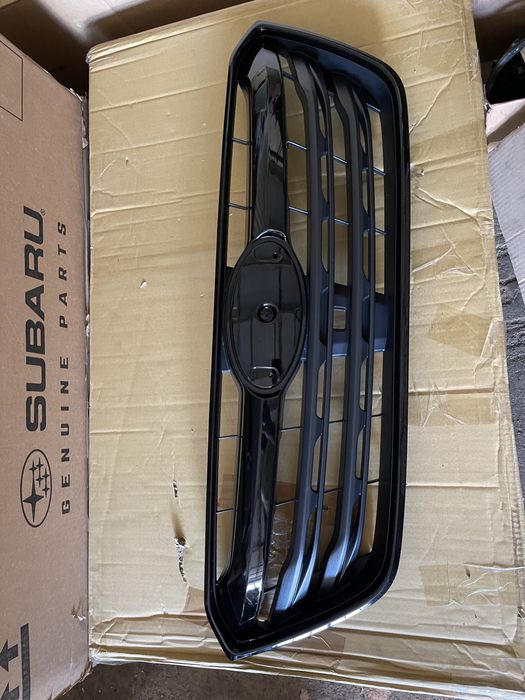Решітка радітора бампера Subaru Outback b16 2020 2021 2022 bt