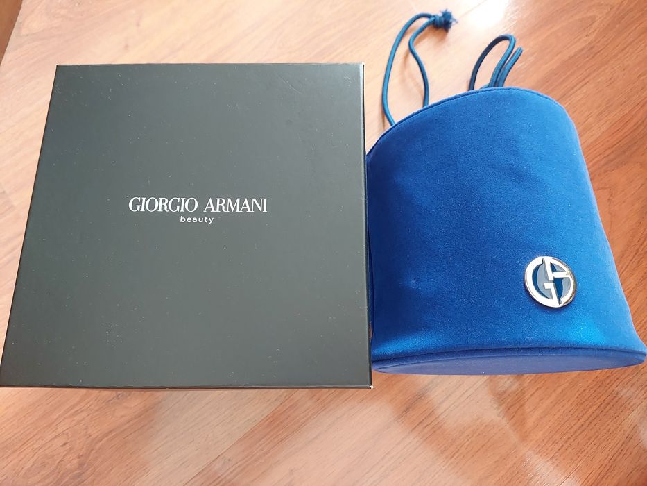 Сумка, космеичка Giorgio Armani