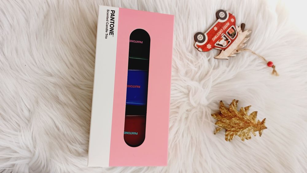 Zestaw prezentowy Pantone świece zapachowe nowe