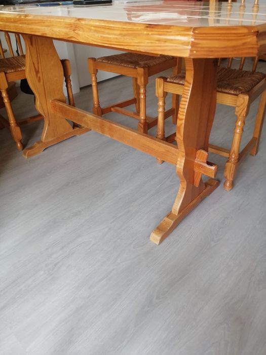 Mesa jantar com 6 cadeiras