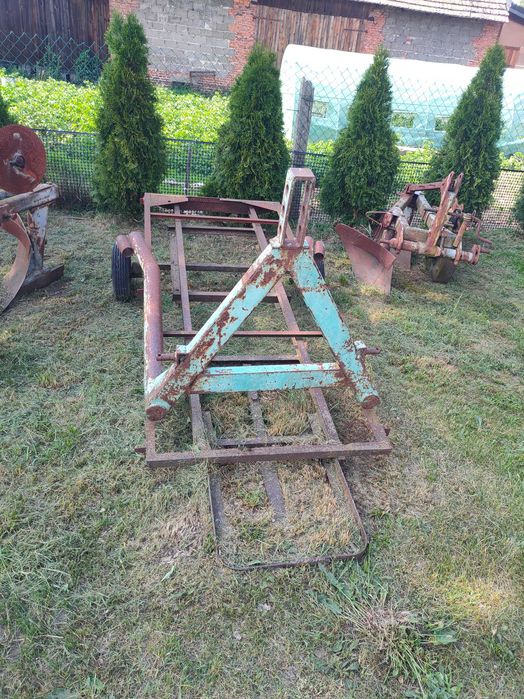 Pług 5skibowy,  brony, kultywator i inne