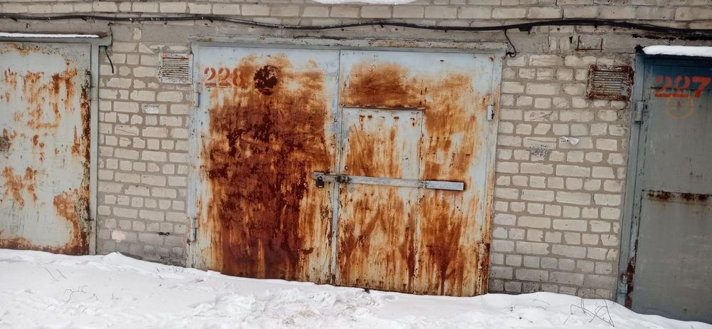 Продам Гараж возле гостиницы Родина