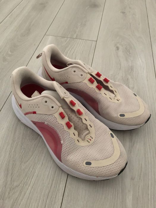 Sapatilhas Nike React, tamanho 42