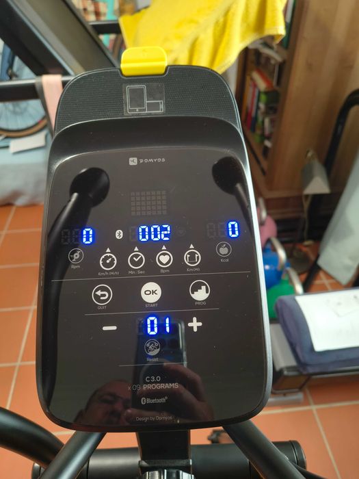 Bicicleta Elíptica DOMYOS EL 520 – Autoalimentada – Excelente estado – Preço fixo