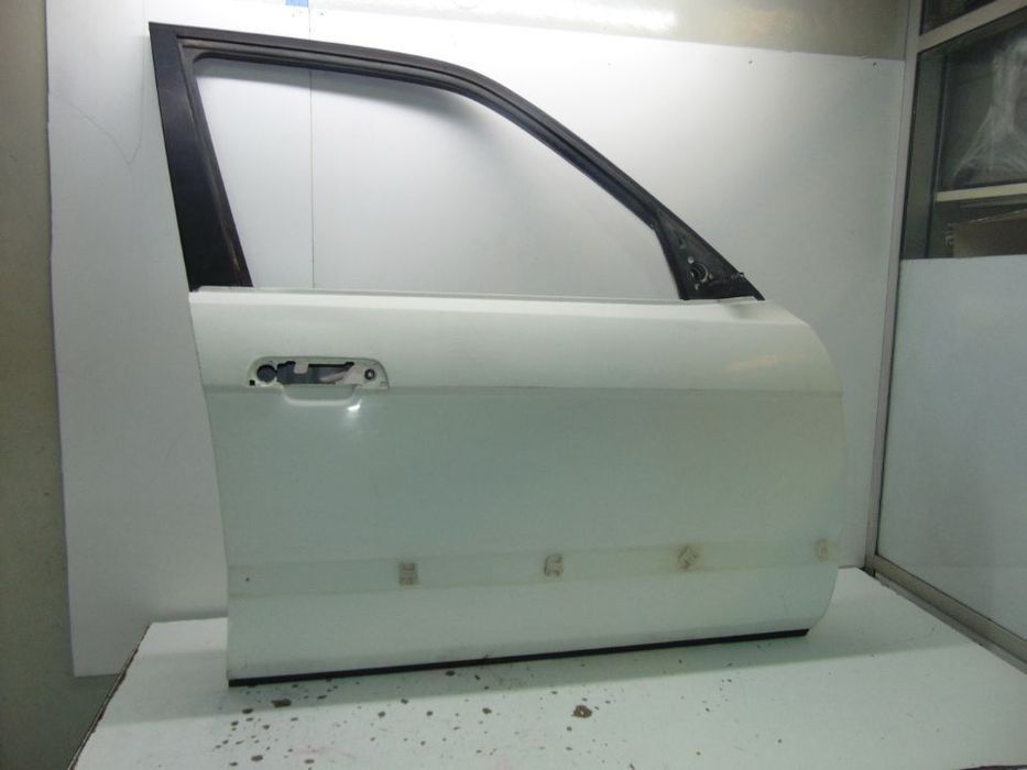Bmw 735i e32 portas