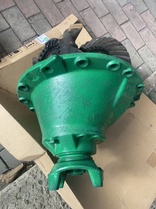 Редуктор Скания 11/37 робочий , отличный , так же есть редуктор с блок