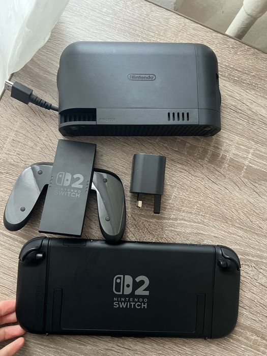 Ігрова приставка Nintendo Switch 2 + Mario Kart World