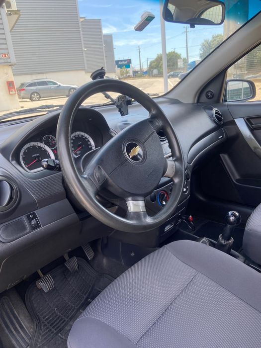 Chevrolet Aveo 2008 redução de preço 3000€ para 2800€